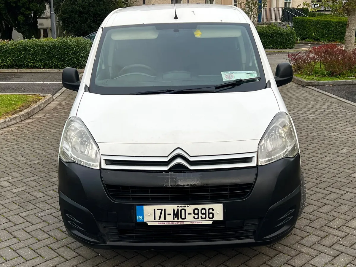 Image 4 of 11