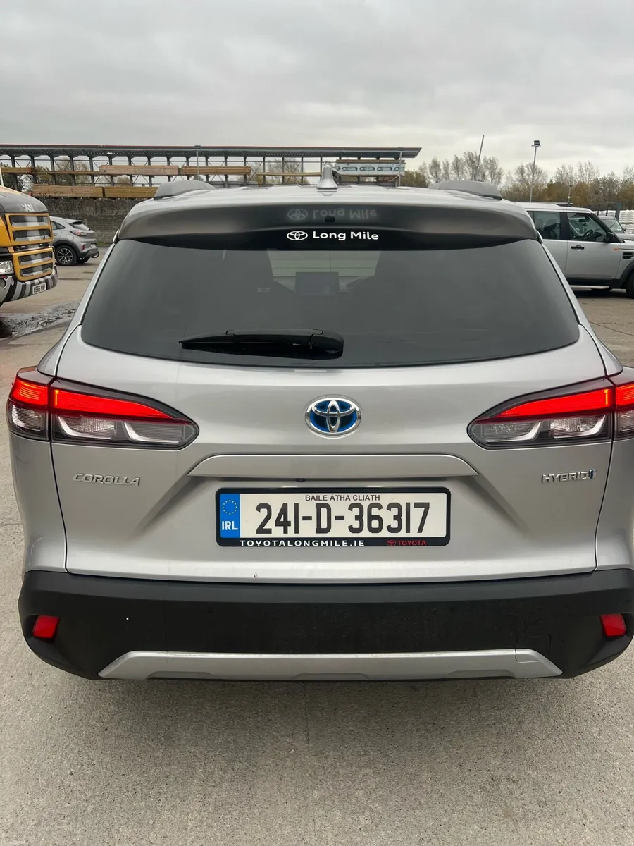 Image 5 of 10