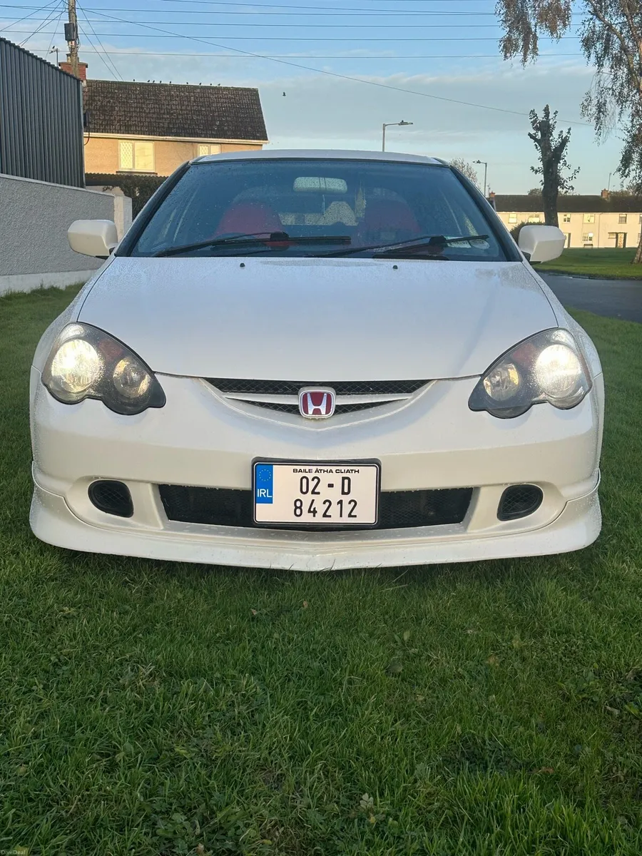 Image 3 of 10