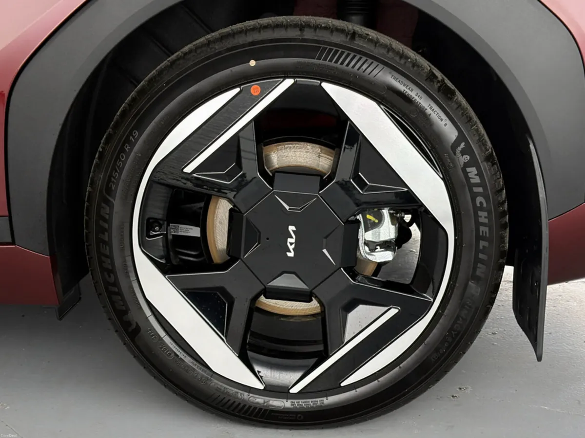 Image 3 of 42