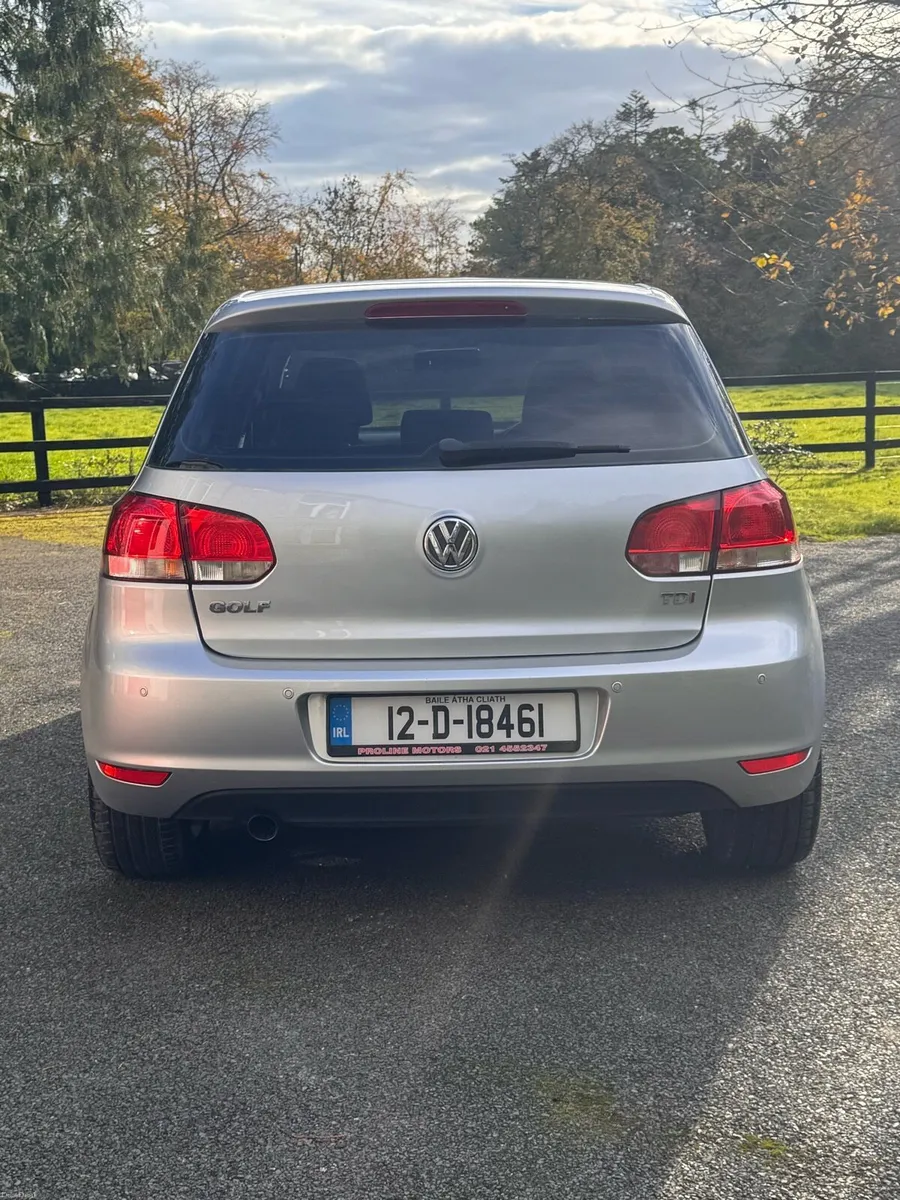 Image 3 of 18