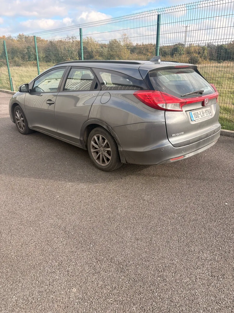 Image 2 of 10