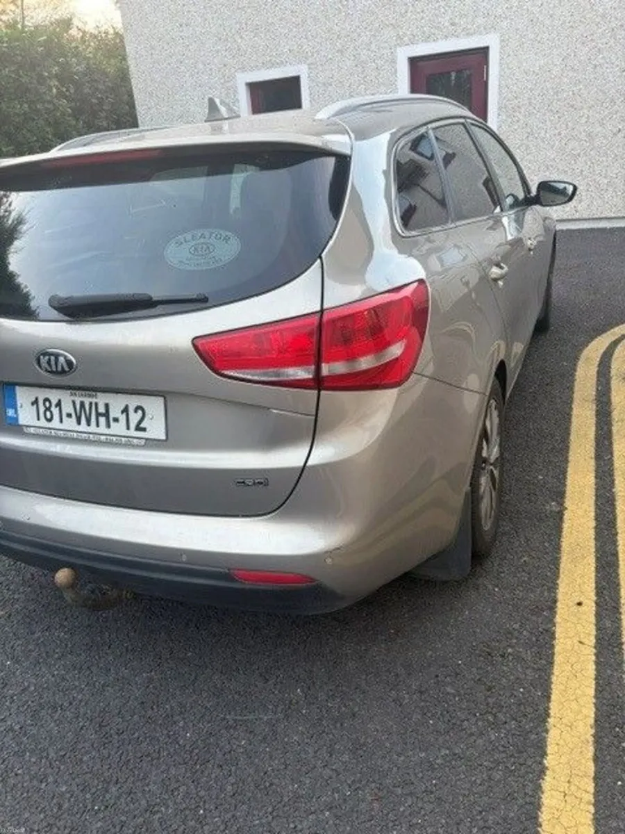 Image 2 of 4