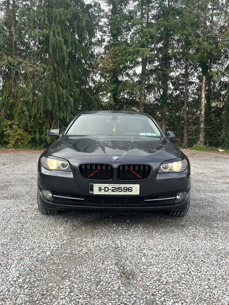 Image 2 of 10