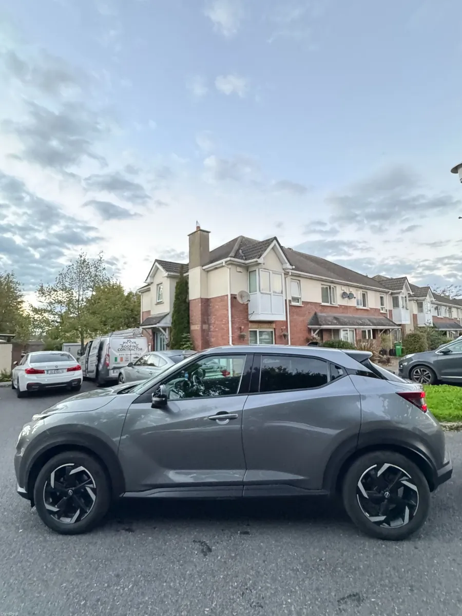 Image 1 of 6