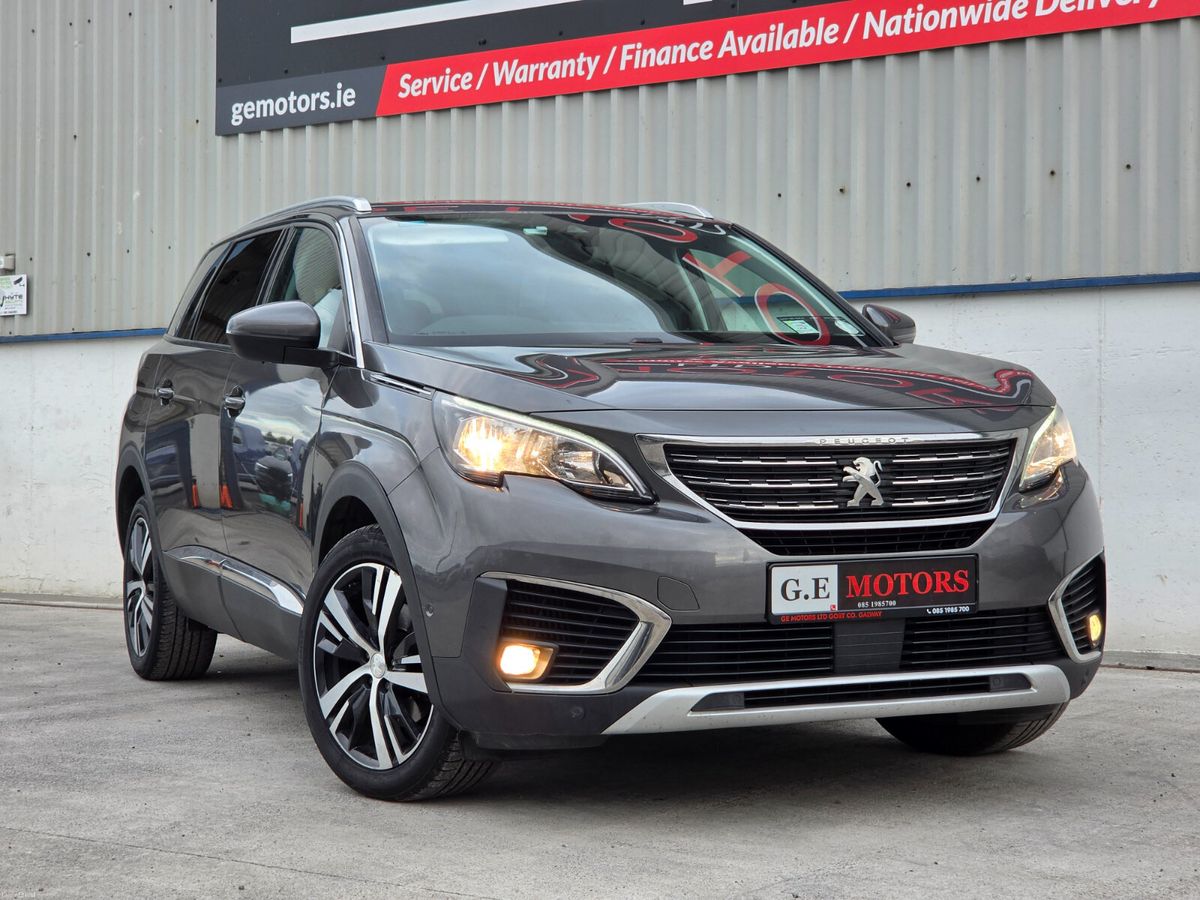 2018 Peugeot 5008 Allure