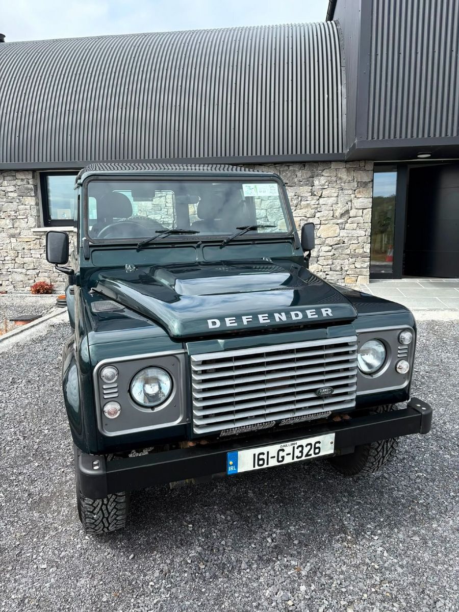 2016 Land Rover Defender