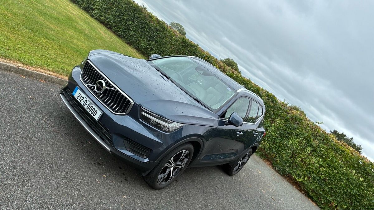 2021 Volvo XC40
