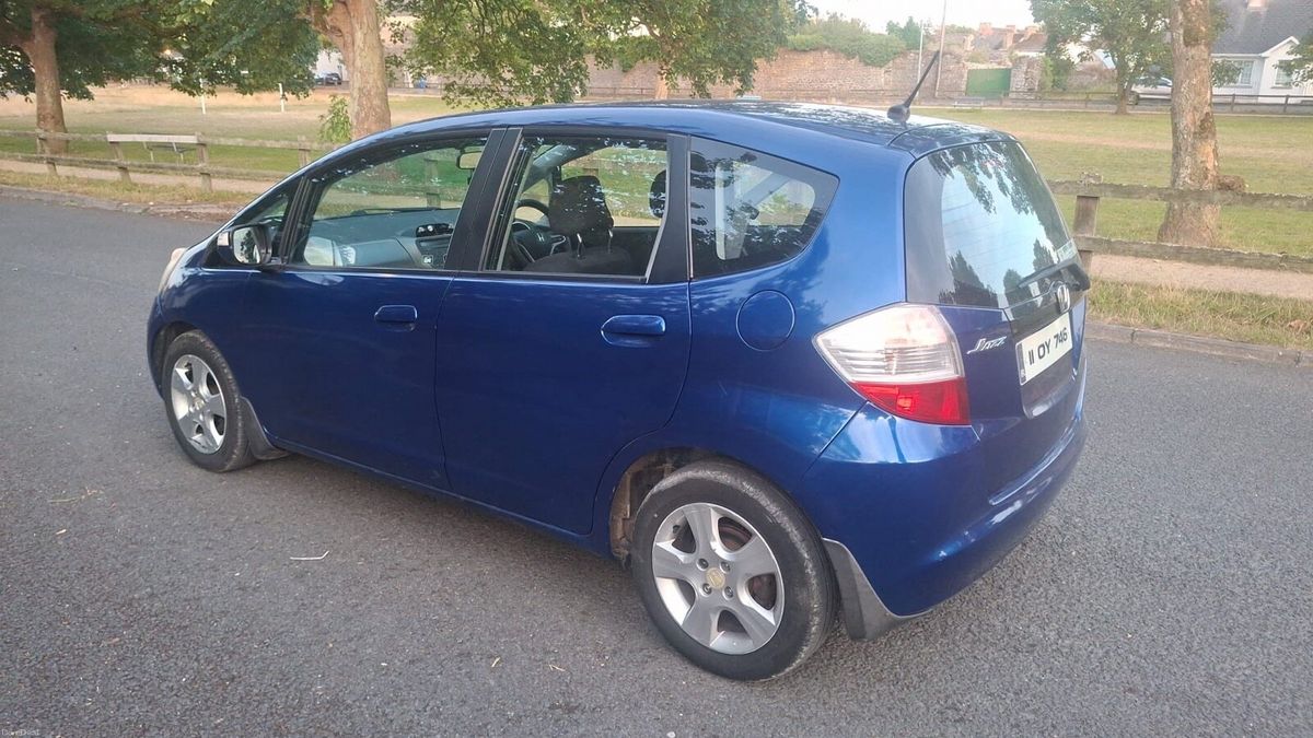 2011 Honda Jazz