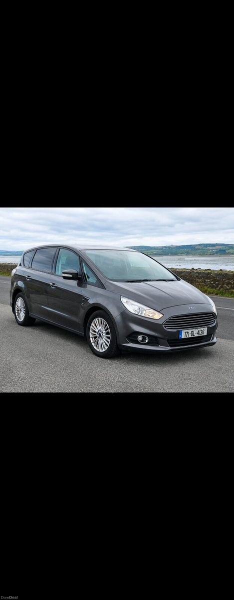 2017 Ford S-Max