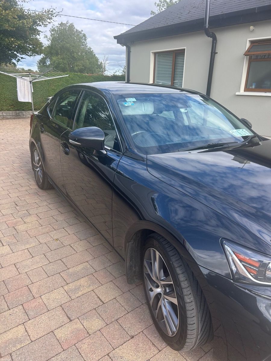 2018 Lexus IS