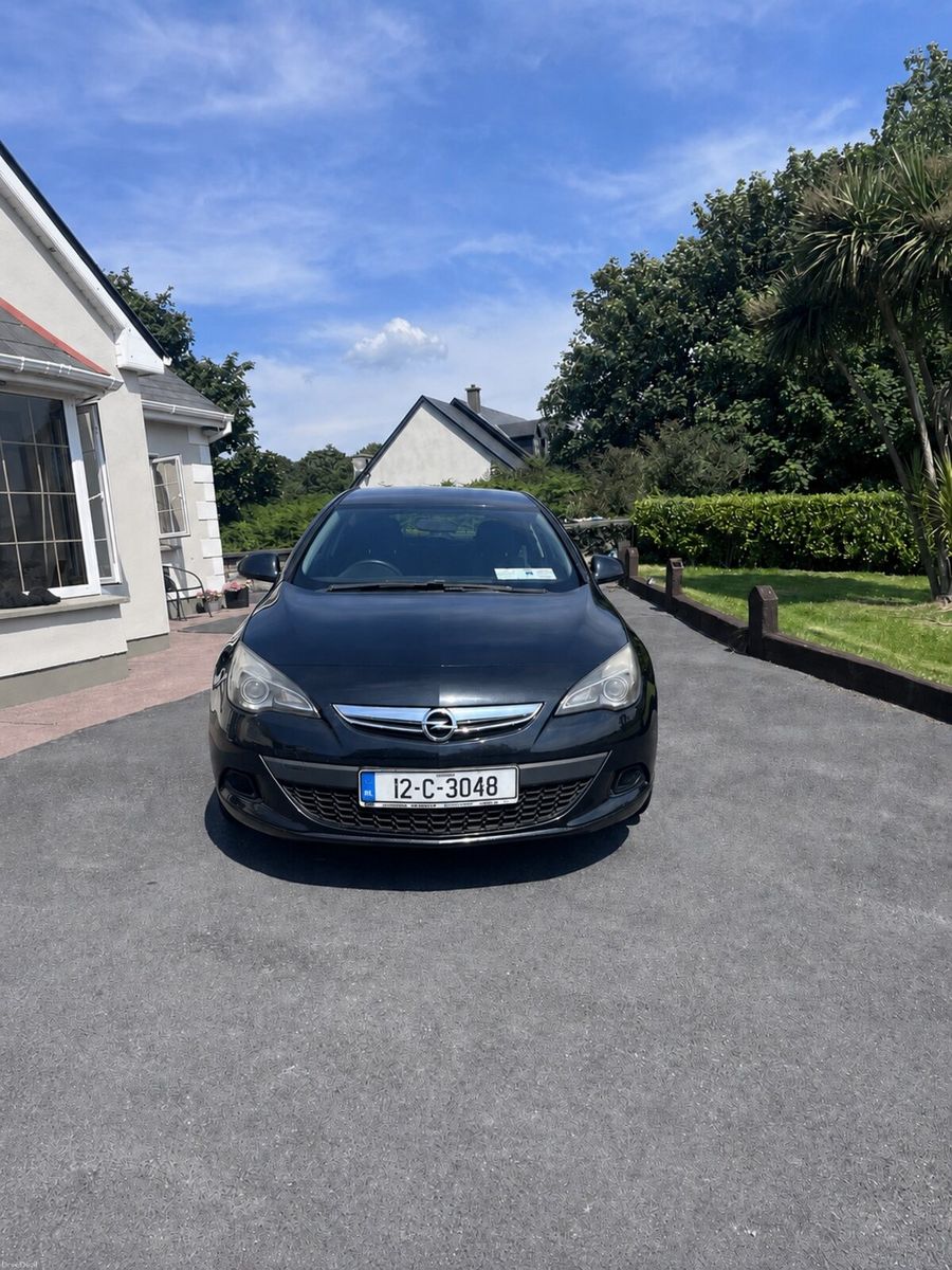 2012 Opel Astra