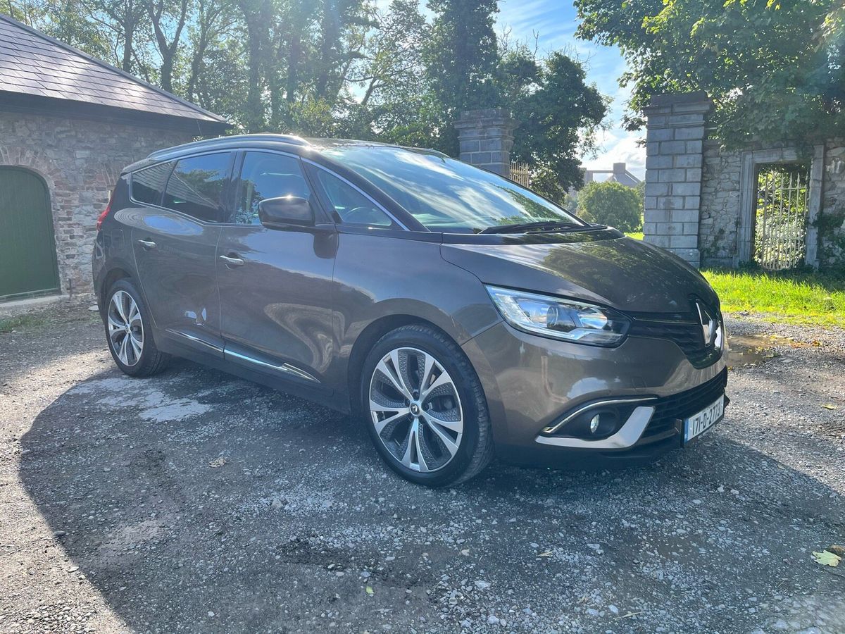 2017 Renault Grand Scenic