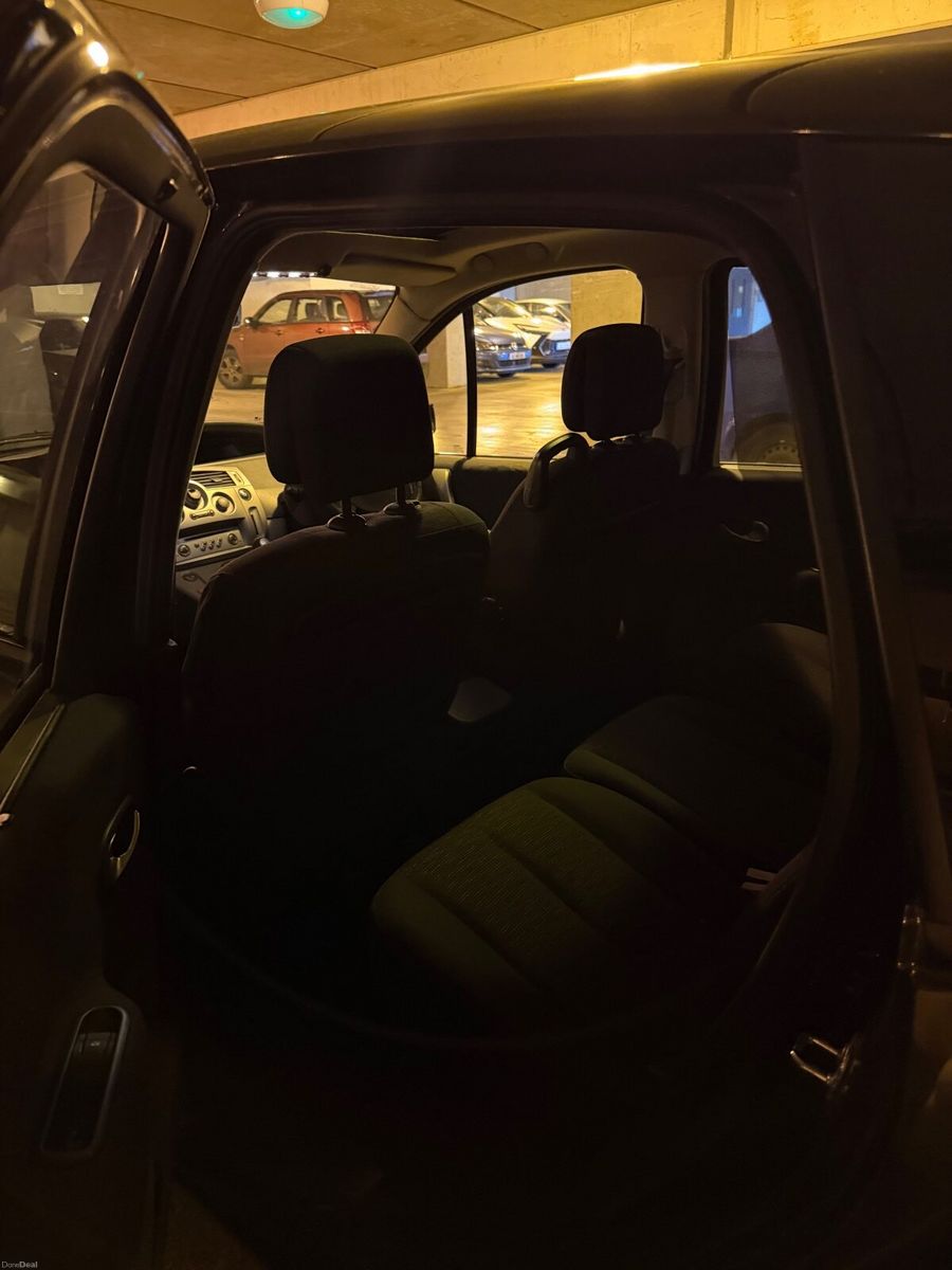 2008 Renault Scenic