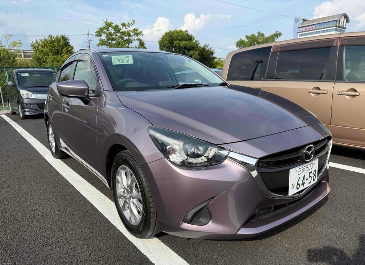 2016 Mazda Demio