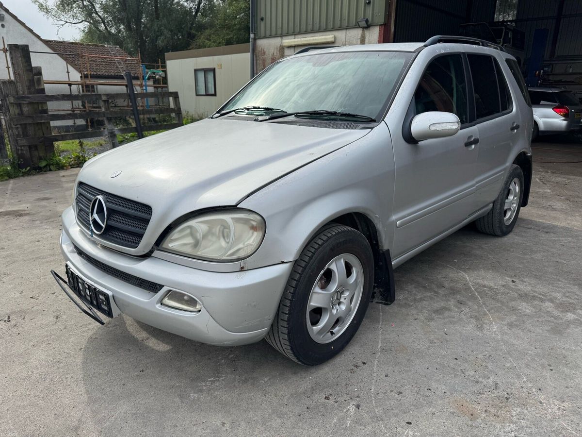 2004 Mercedes-Benz M-Class