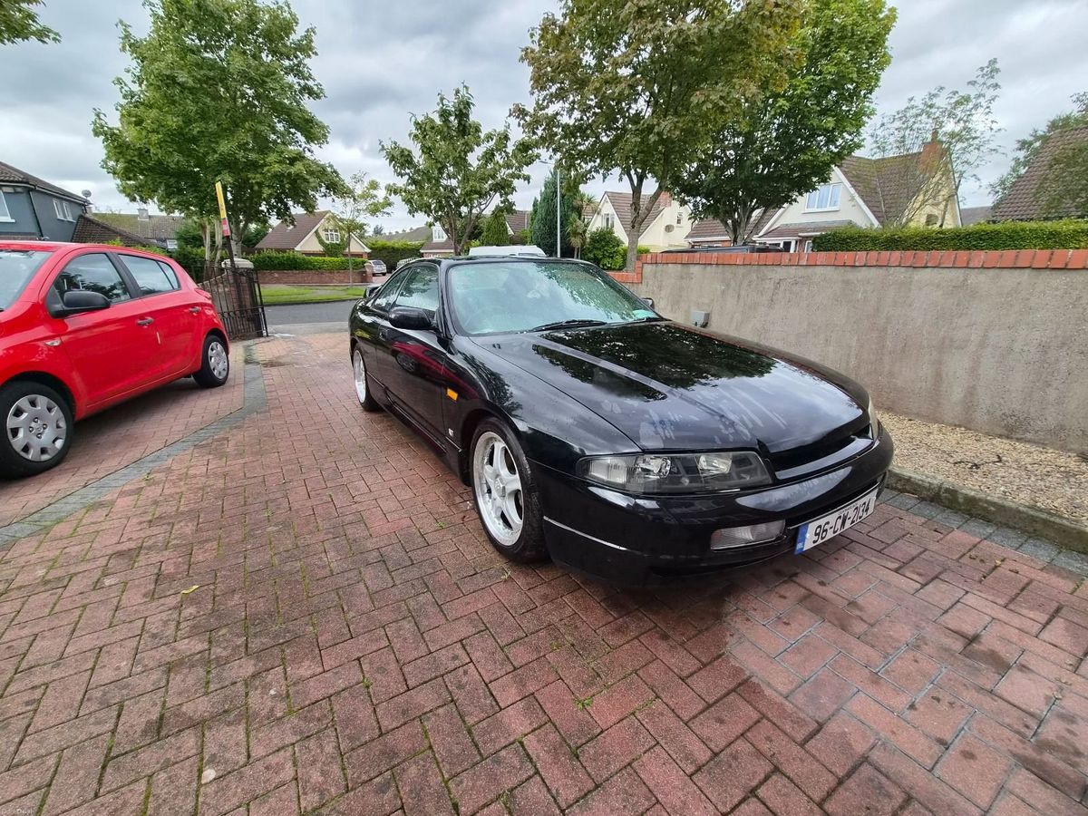 1996 Nissan Skyline