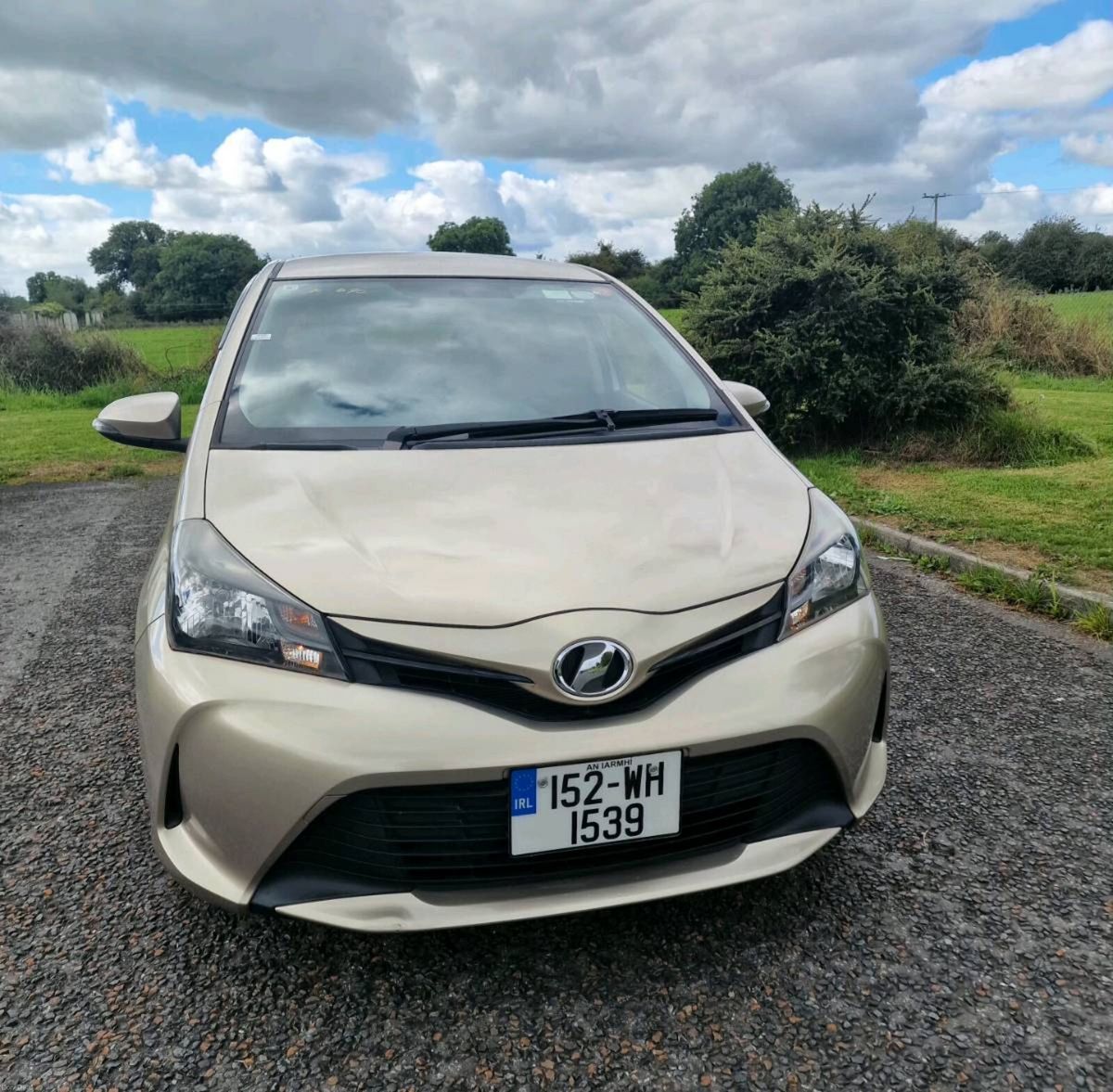 2015 Toyota Vitz