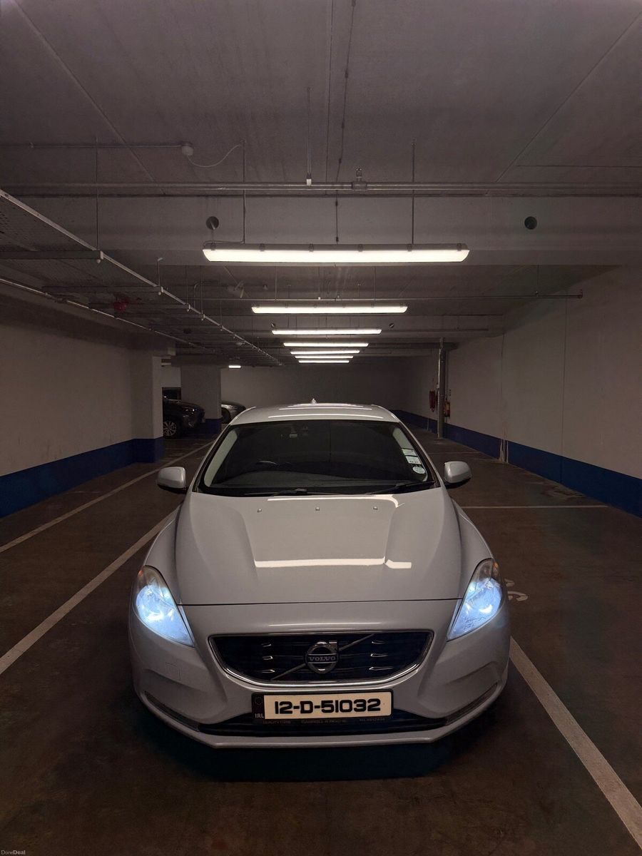 2012 Volvo V40