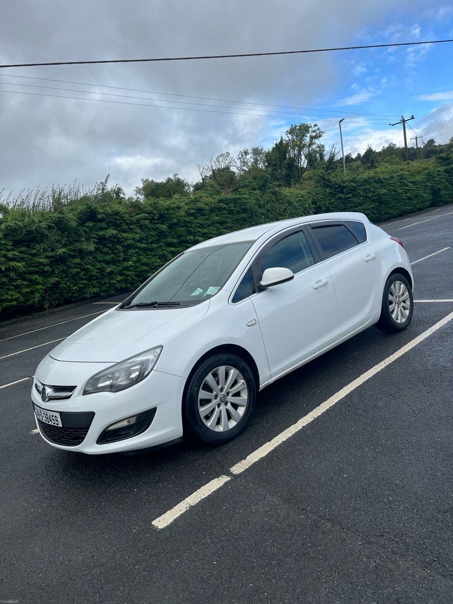 2014 Vauxhall Astra