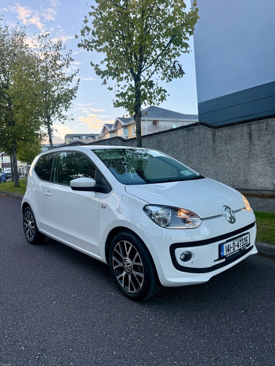 2014 Volkswagen up!