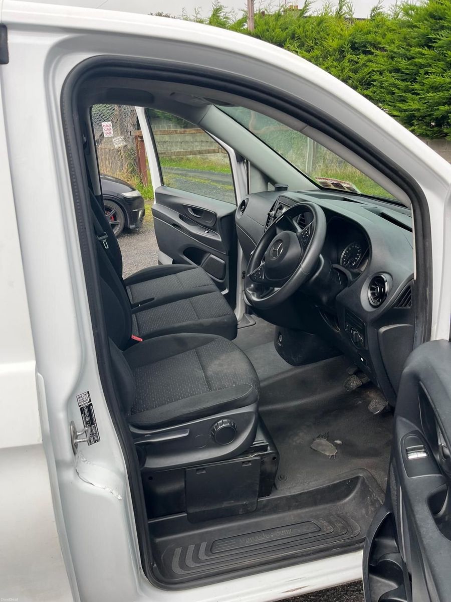 2020 Mercedes-Benz Vito