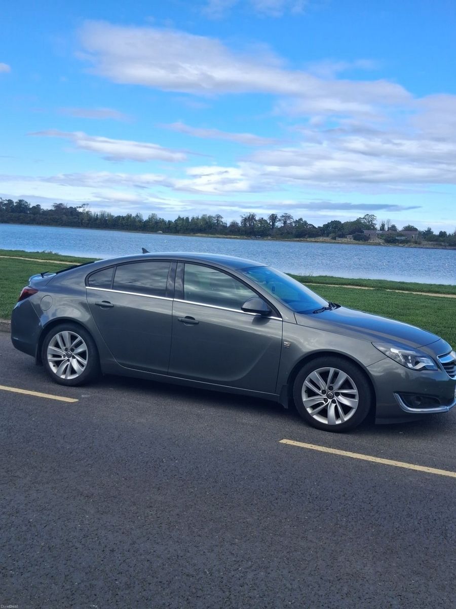 2017 Vauxhall Insignia