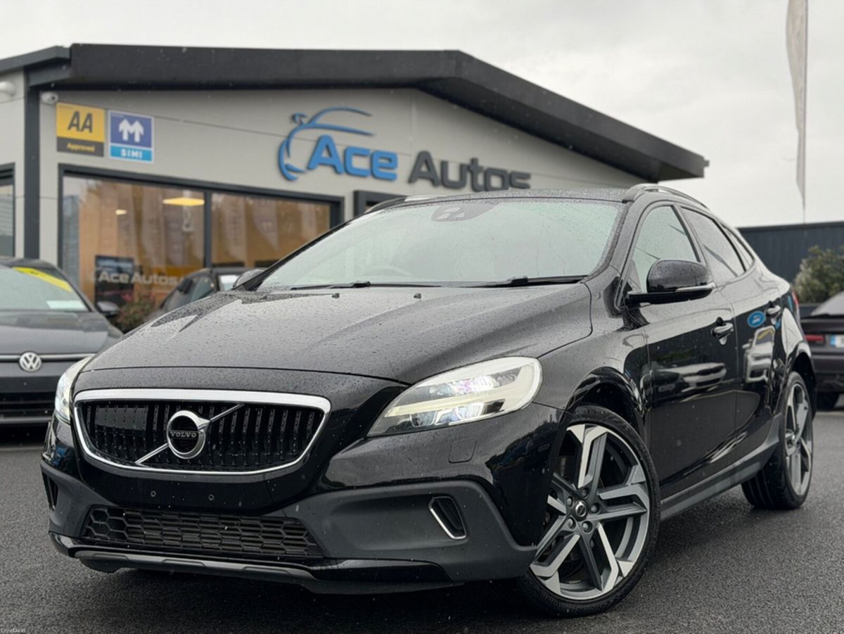 2018 Volvo V40