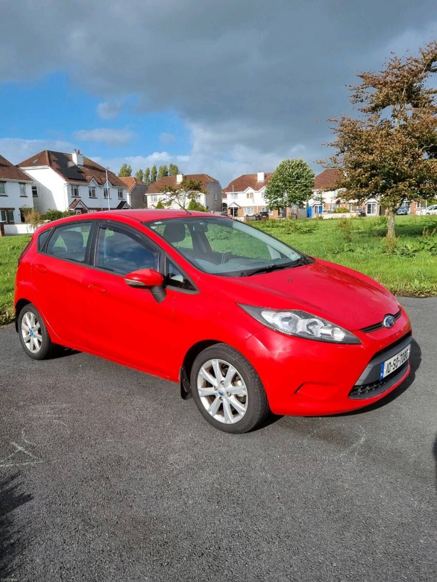 2010 Ford Fiesta