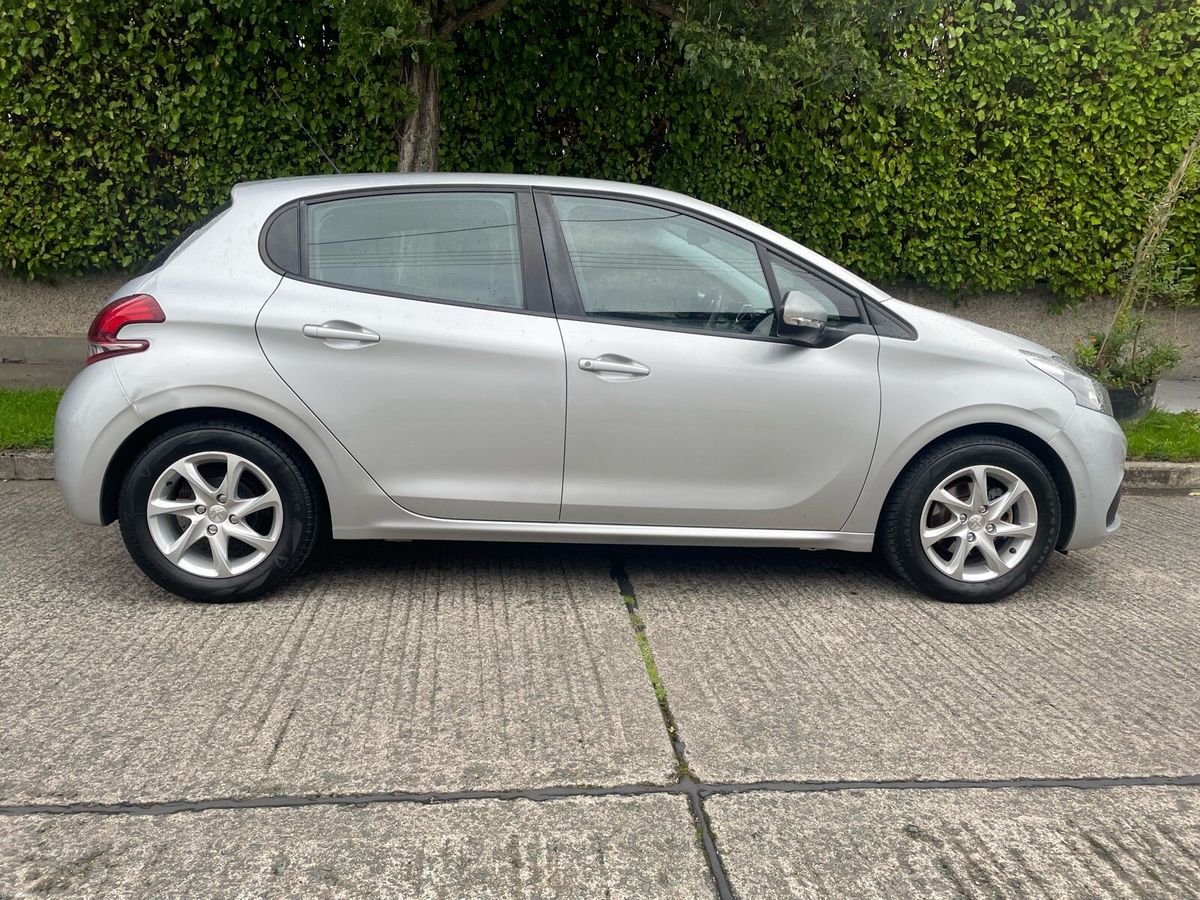 2017 Peugeot 208