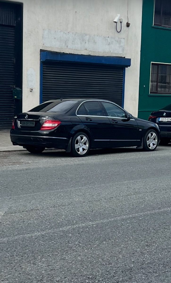 2009 Mercedes-Benz C-Class