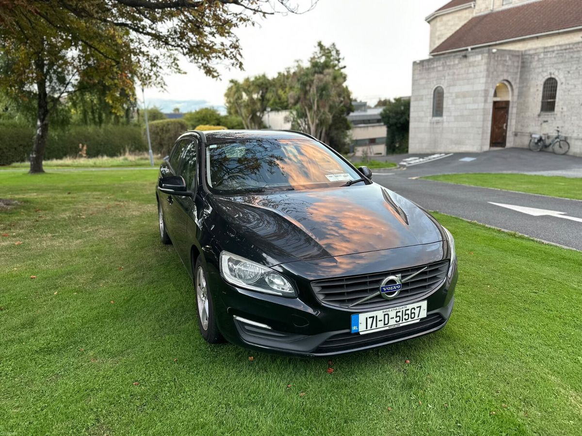 2017 Volvo V60
