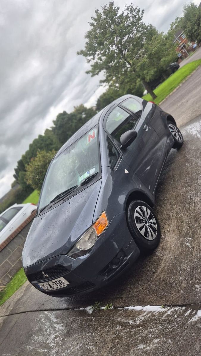 2010 Mitsubishi Colt