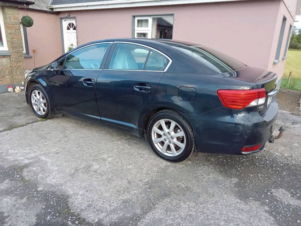 2013 Toyota Avensis