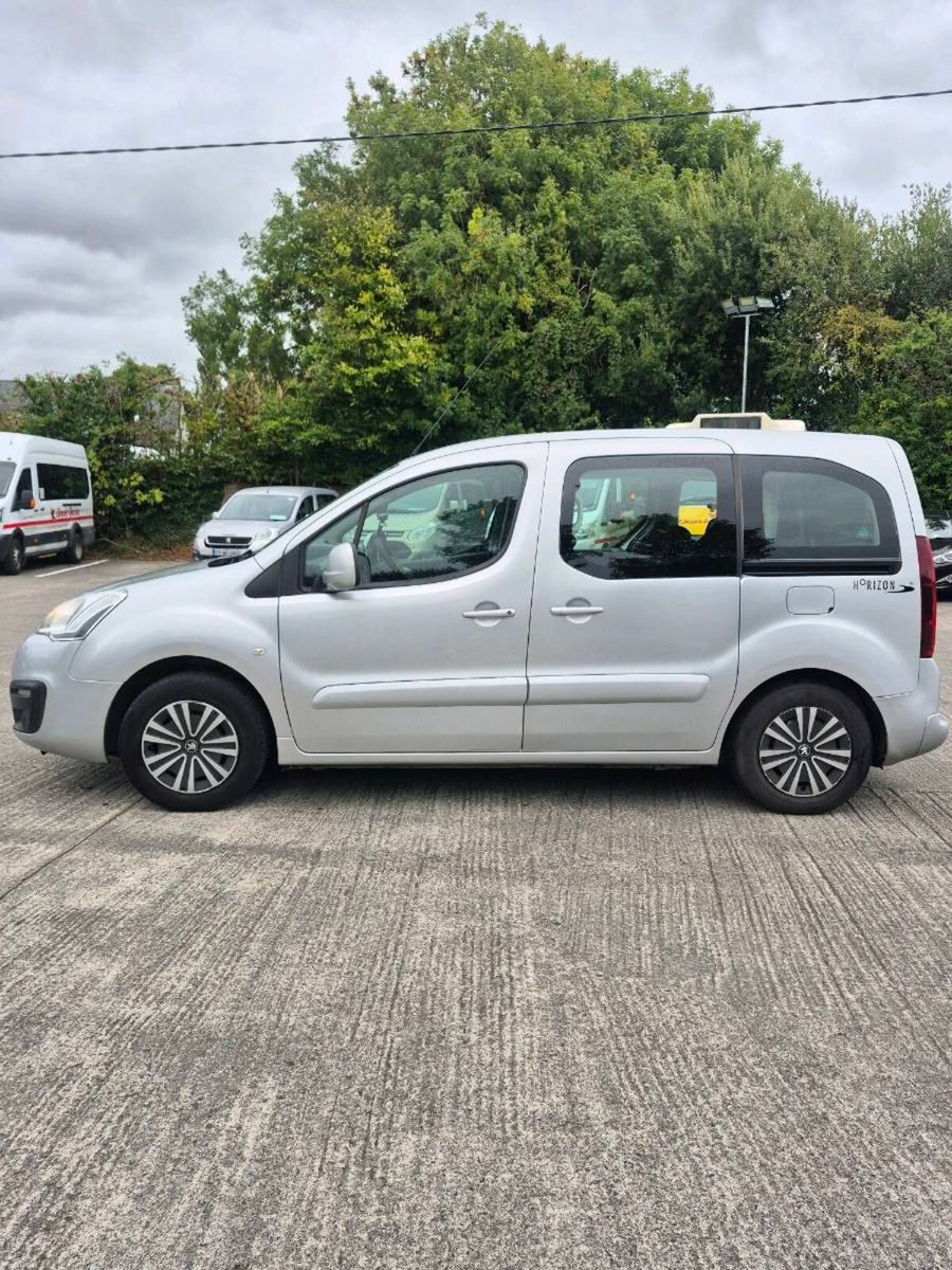 2016 Peugeot Partner