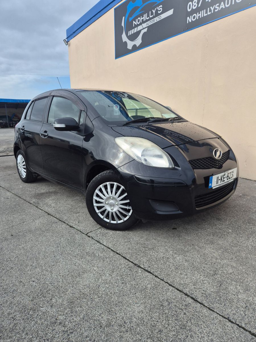 2011 Toyota Vitz