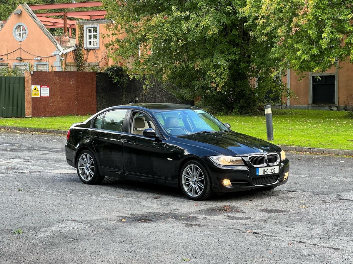 2011 BMW 3-Series