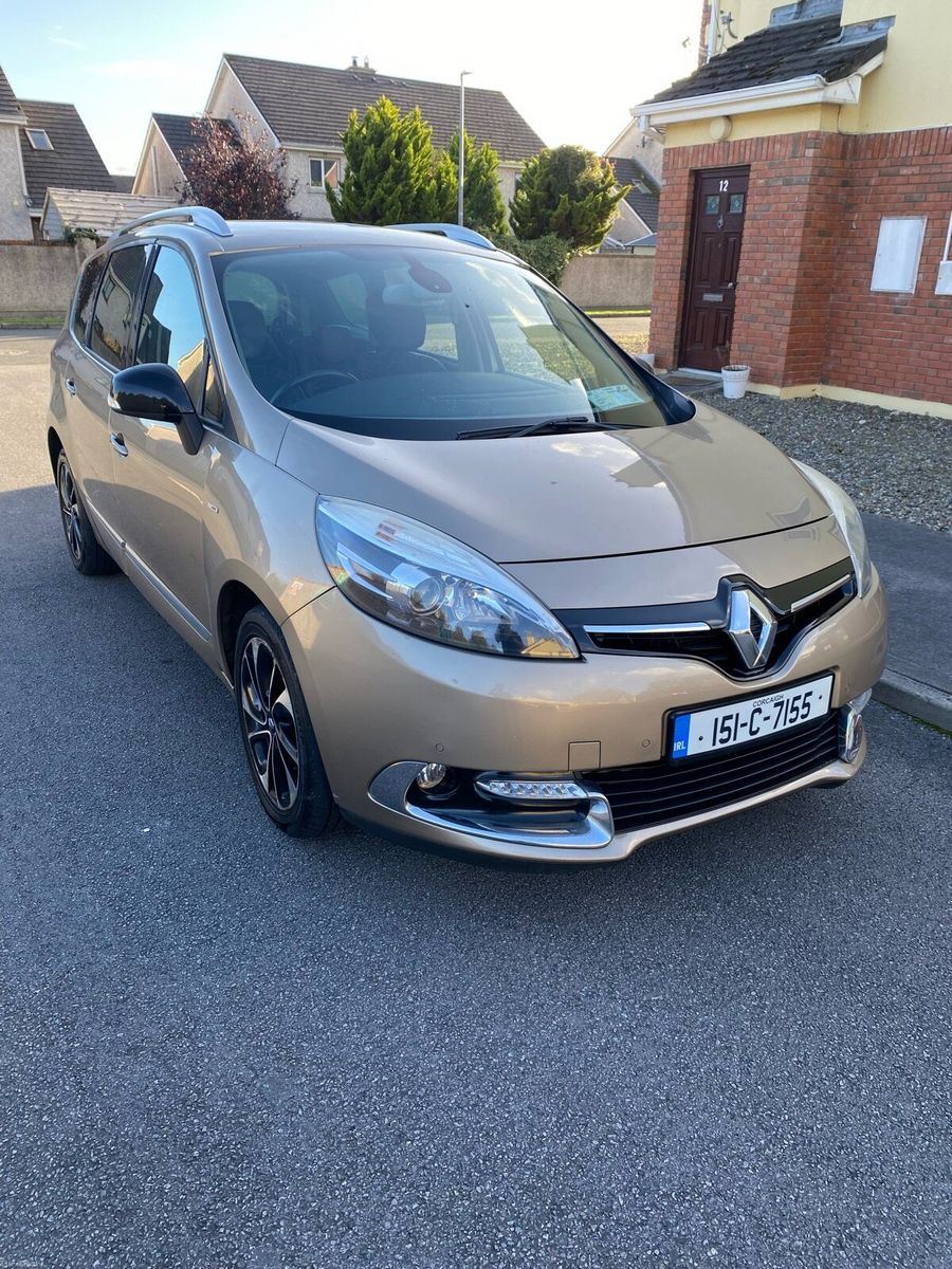 2015 Renault Grand Scenic