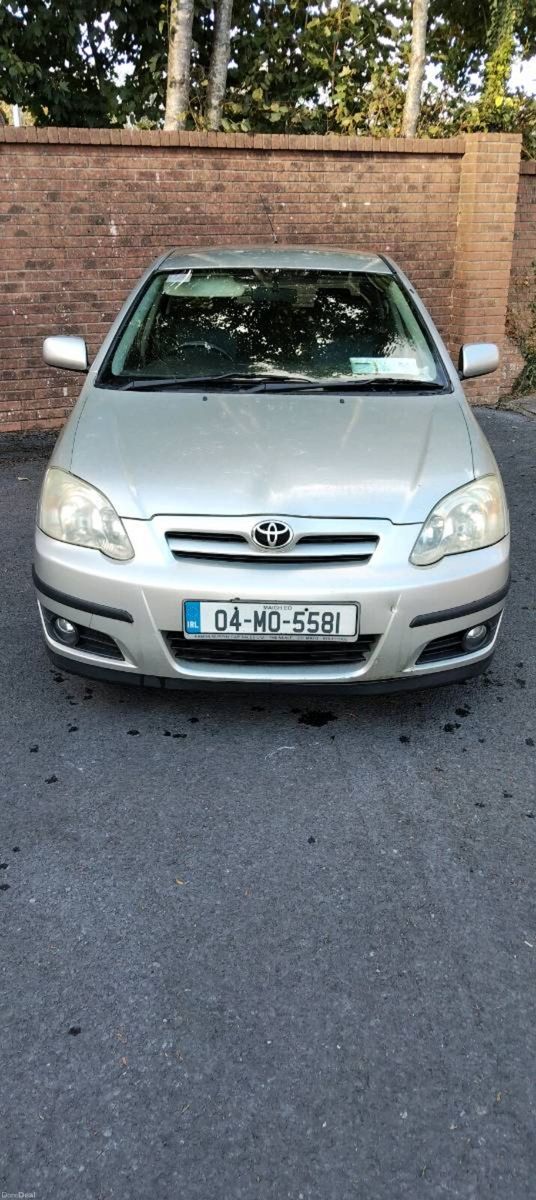 2004 Toyota Corolla