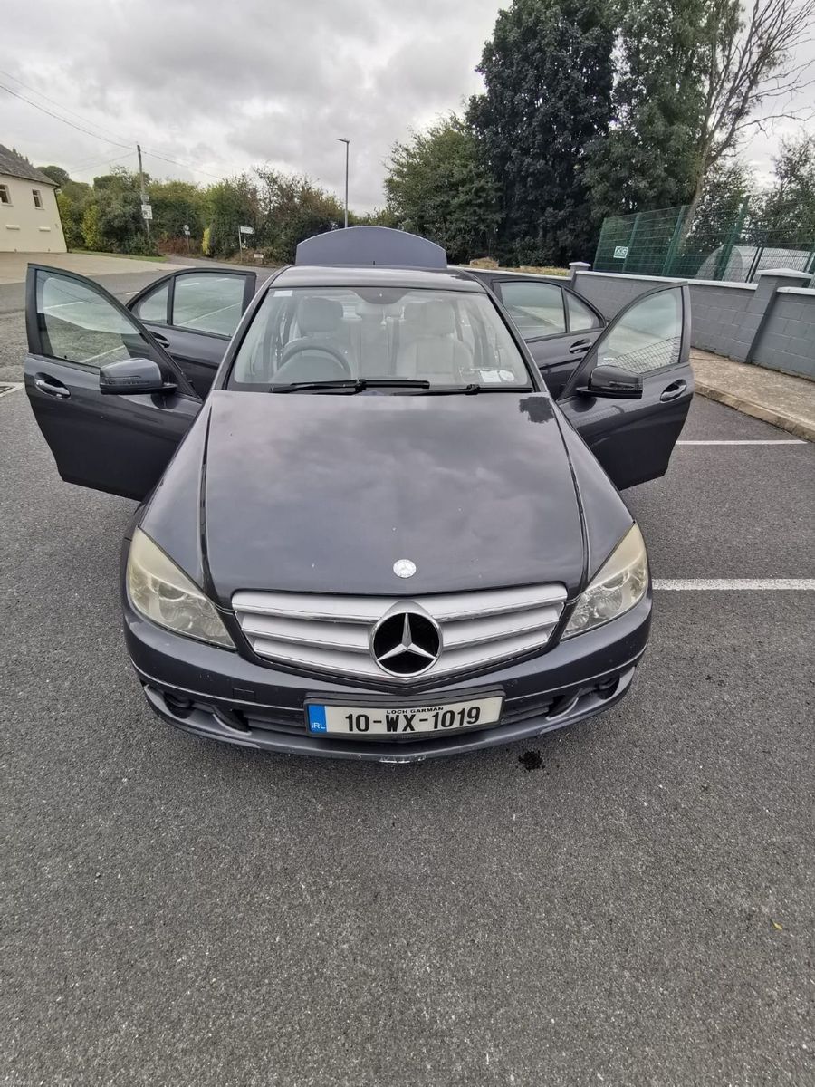2010 Mercedes-Benz C-Class