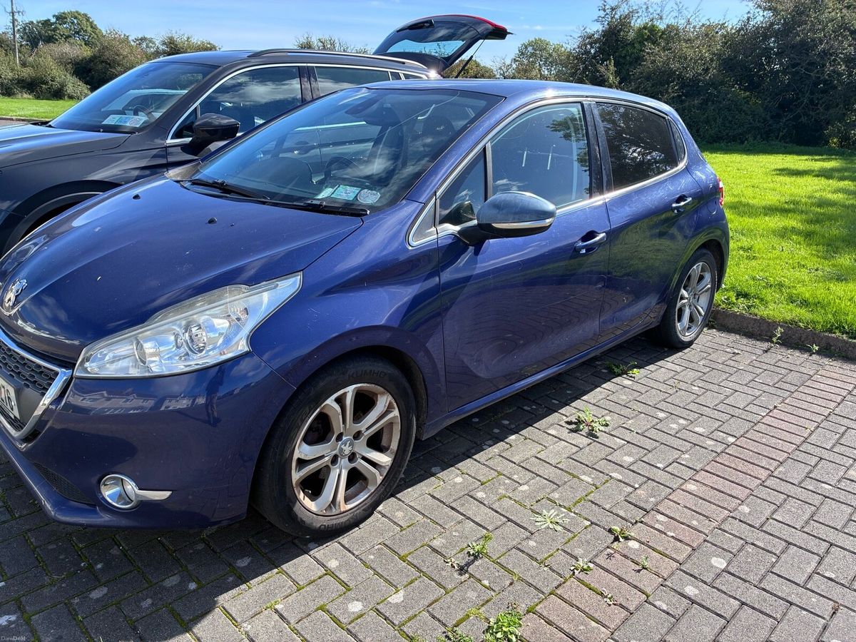 2013 Peugeot 208