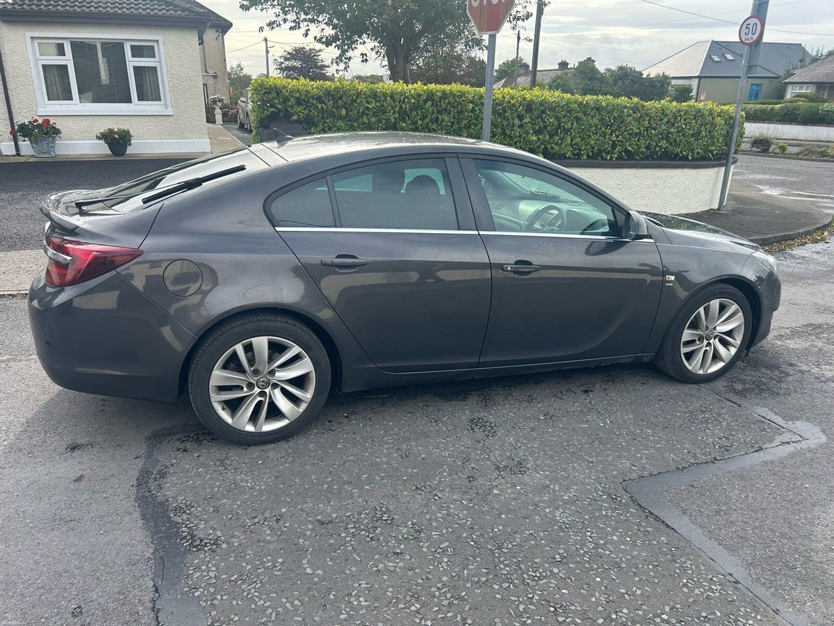 2014 Vauxhall Insignia