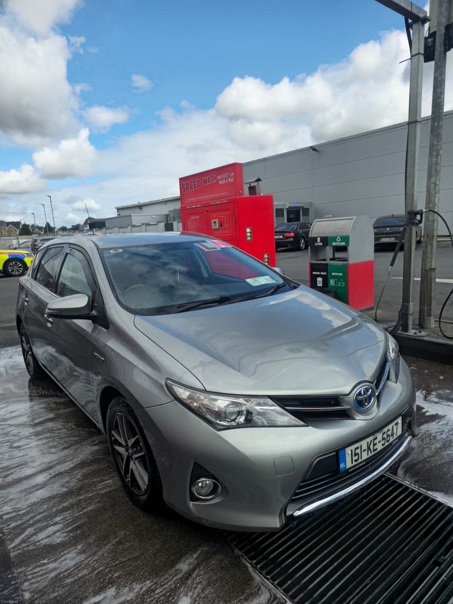 2015 Toyota Auris
