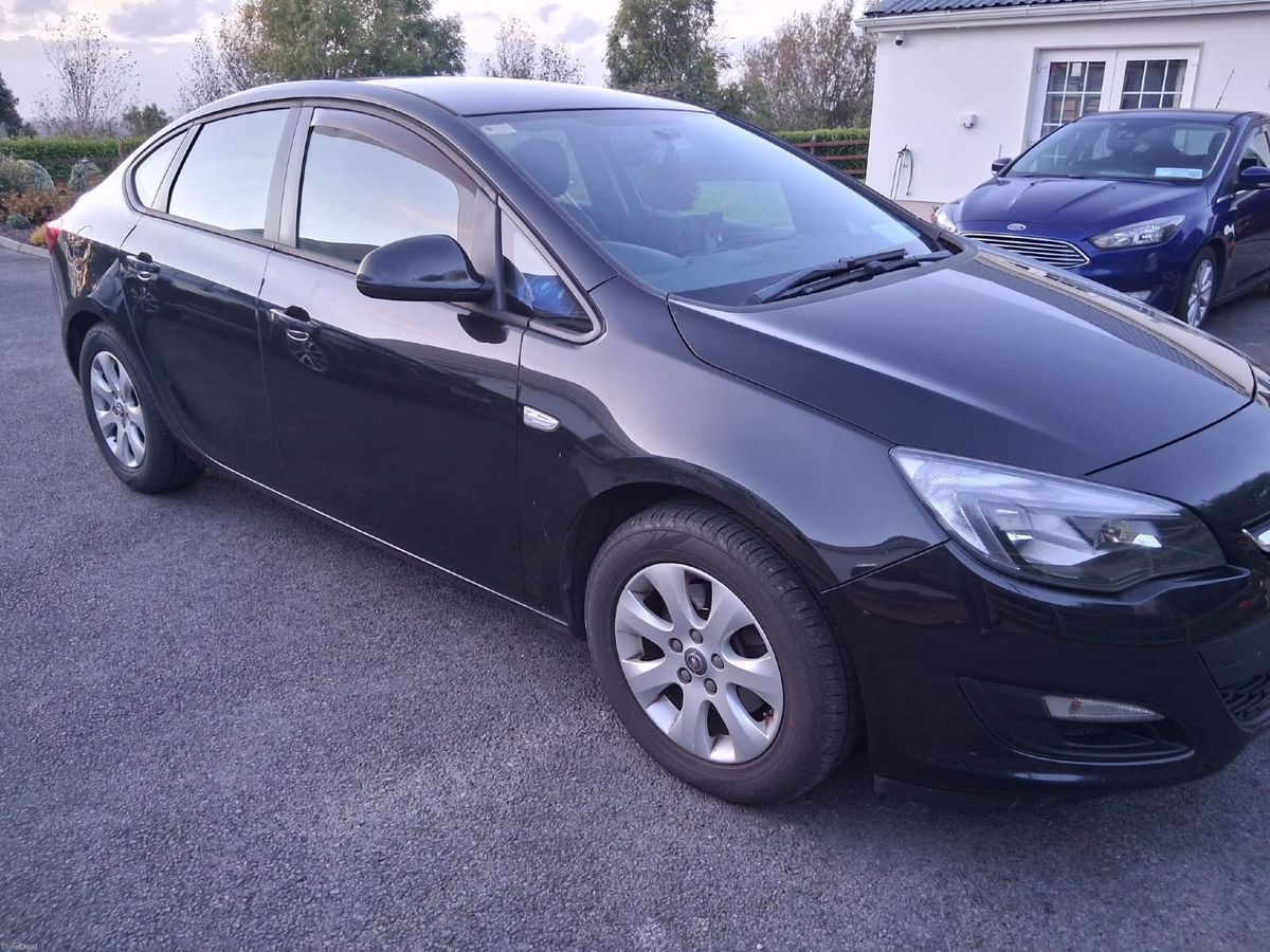 2015 Opel Astra