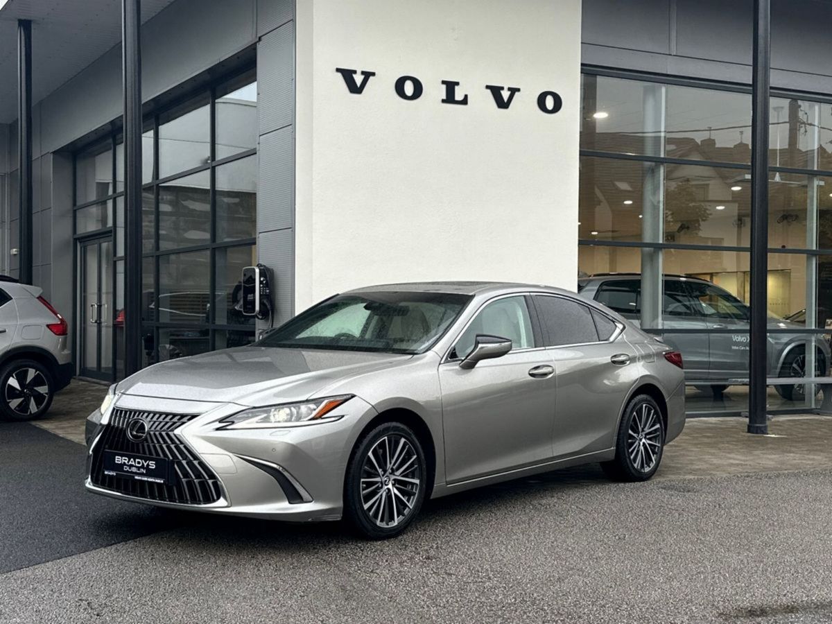 2023 Lexus ES