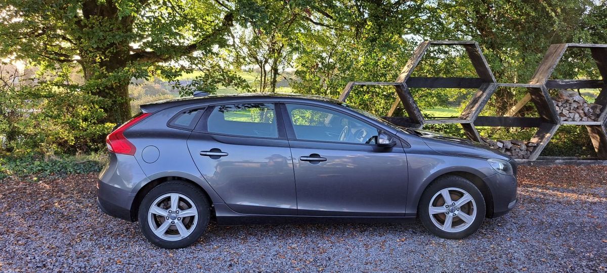 2013 Volvo V40