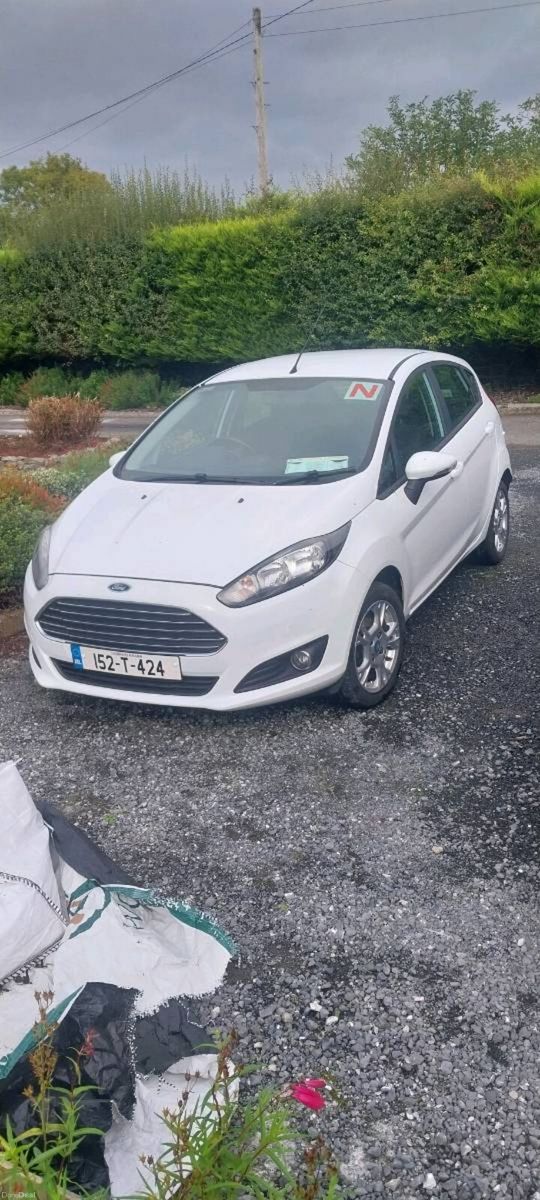 2015 Ford Fiesta