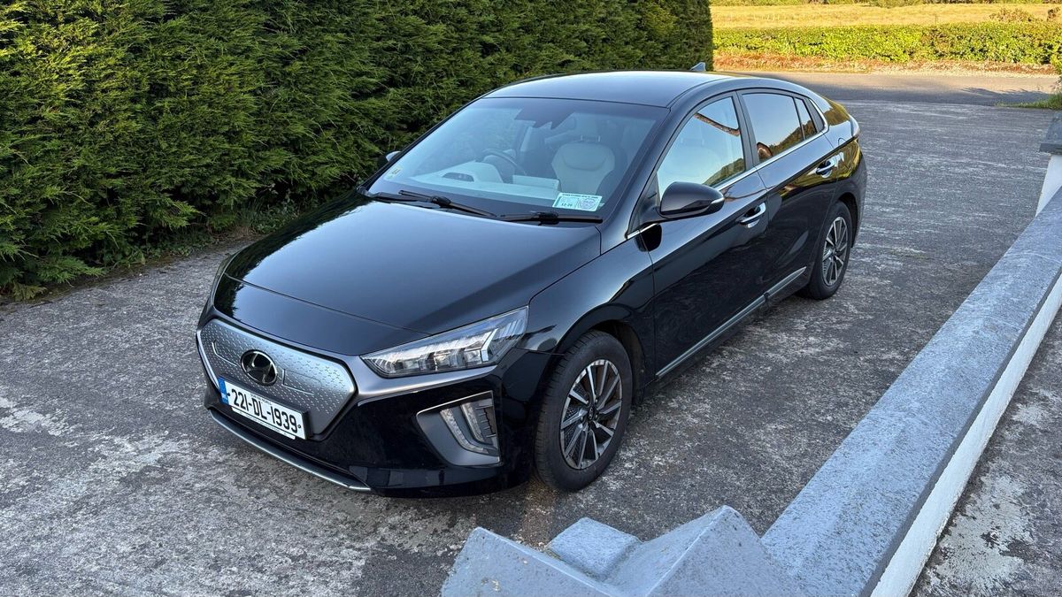 2022 Hyundai IONIQ