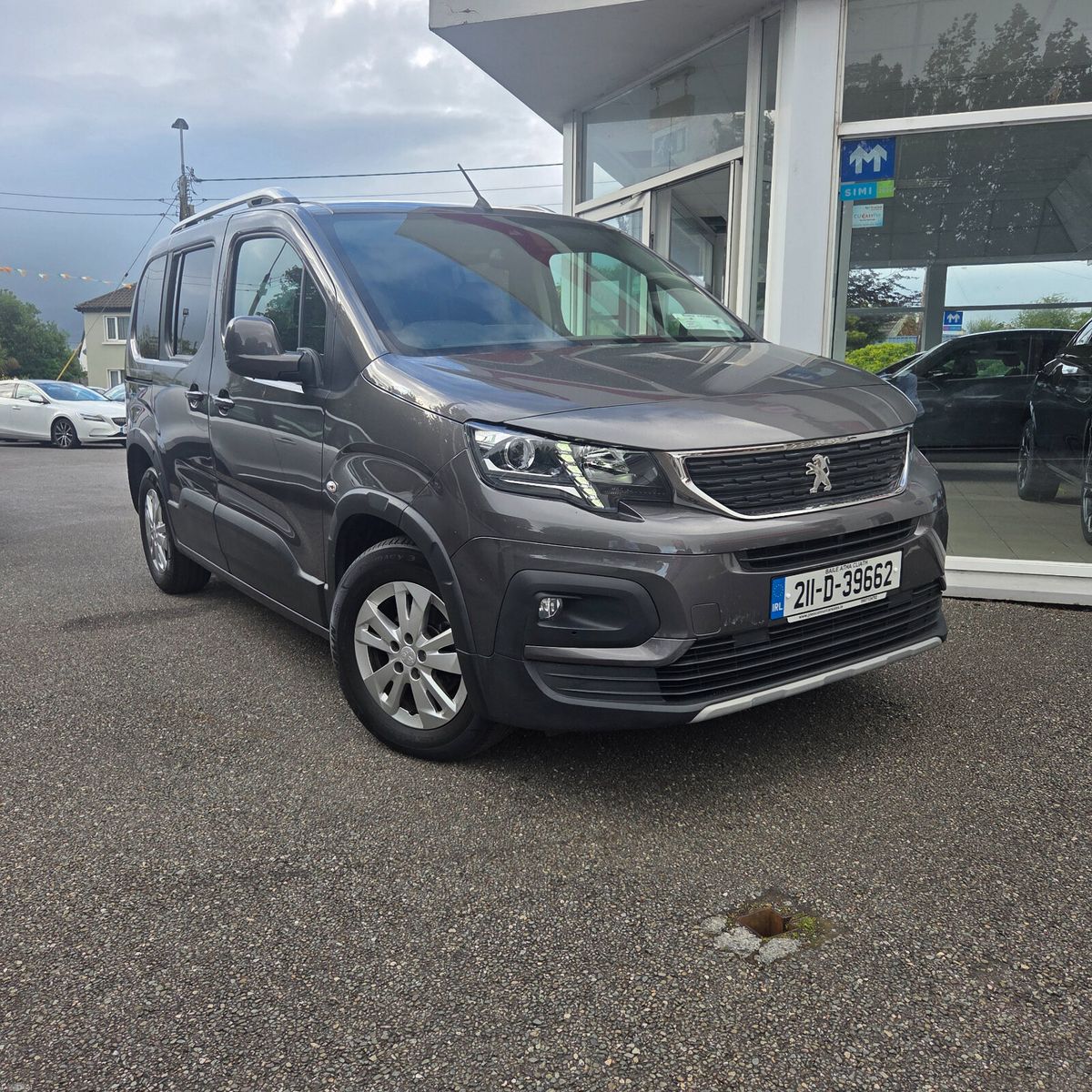 2021 Peugeot Rifter Other