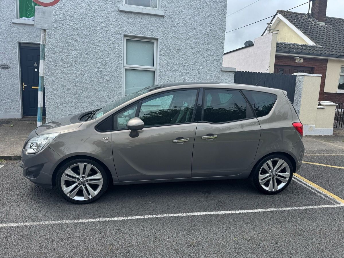 2012 Opel Meriva